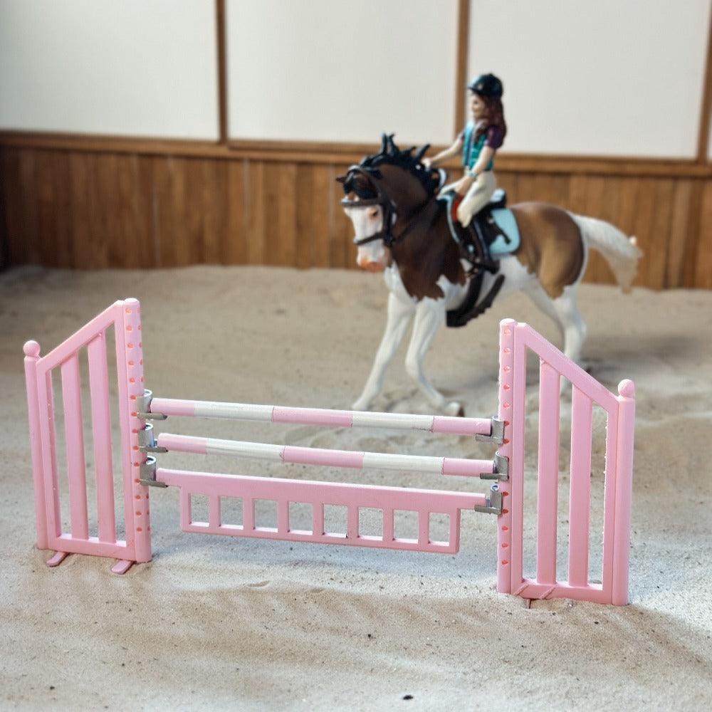 3D printed show jumping fence for model horses (Scale 1:20) in pink
