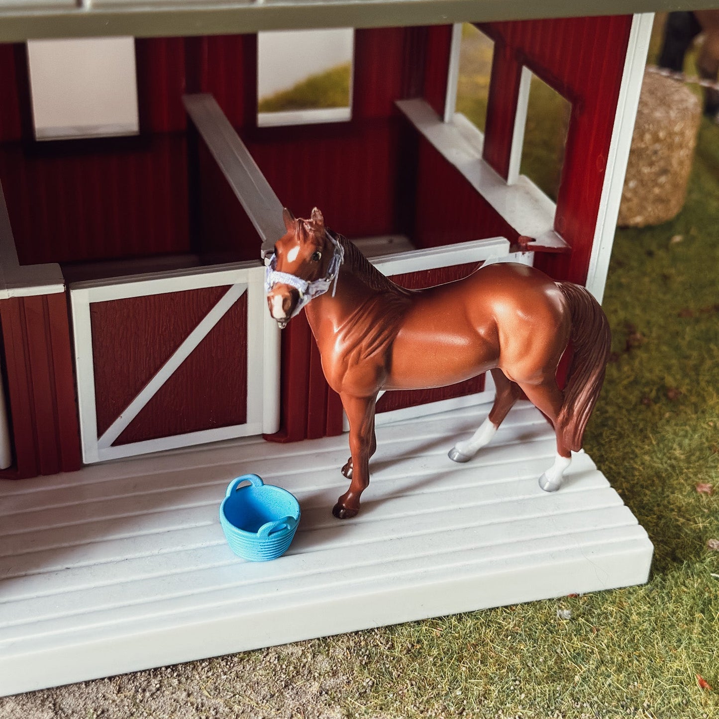 Bucket for Breyer Stablemates