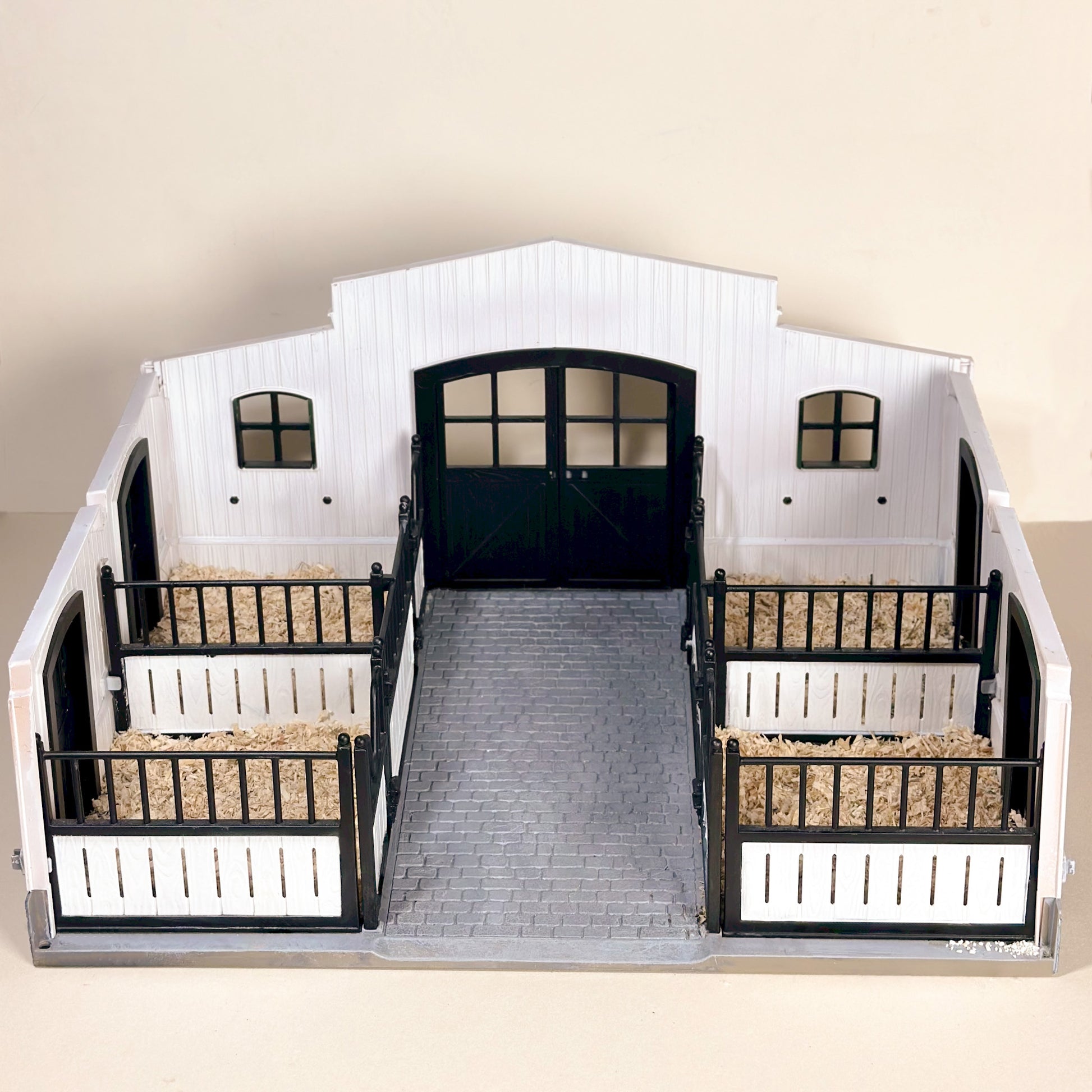 Stable for Schleich horses with 4 boxes