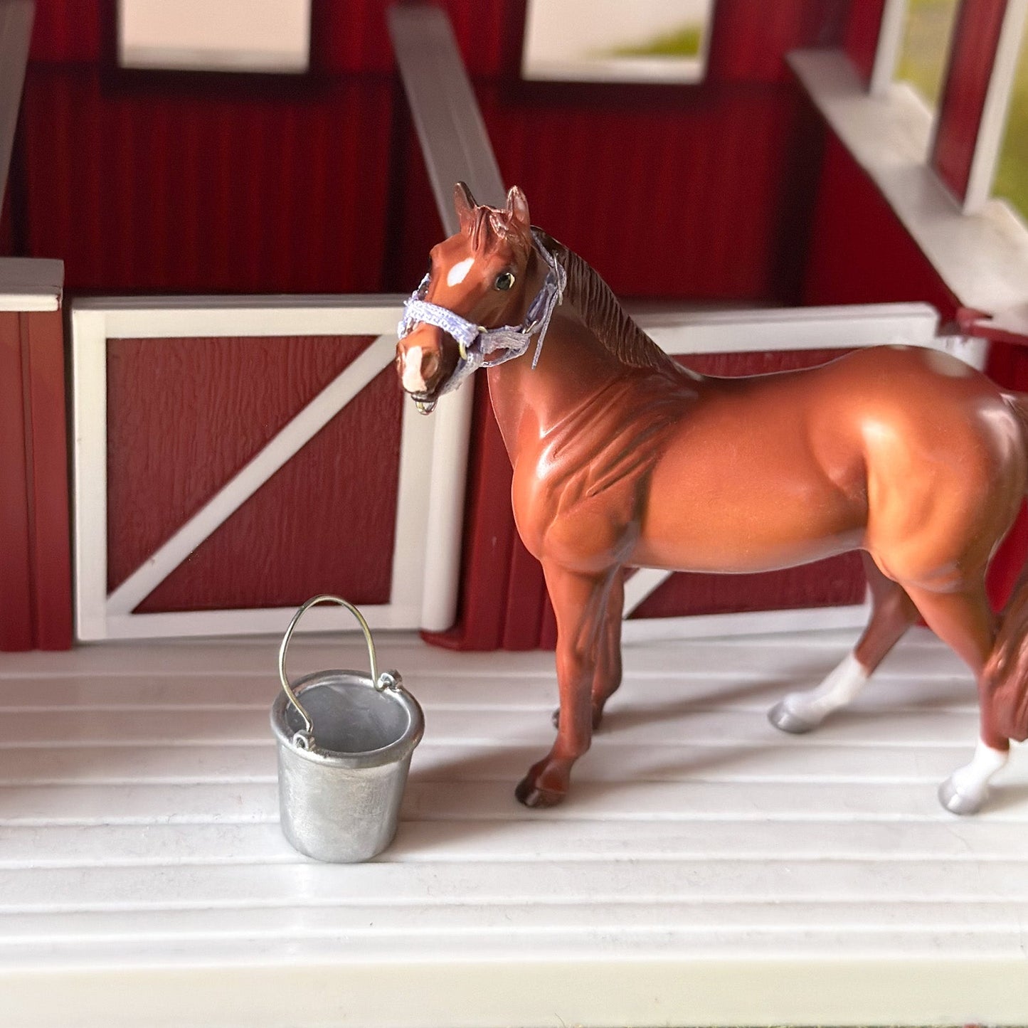 Feed Scoops & Bucket Set for Breyer Stablemates