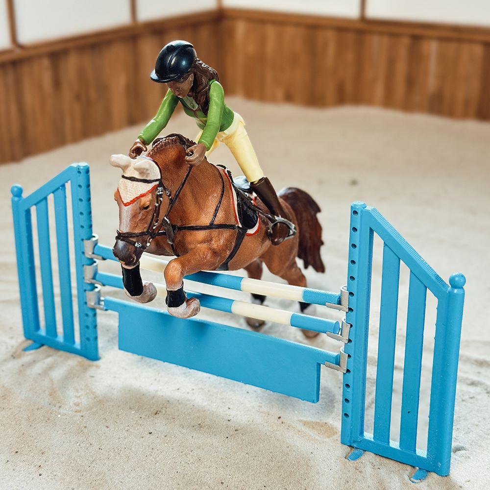 3D printed show jumping fence for model horses (Scale 1:20) in blue