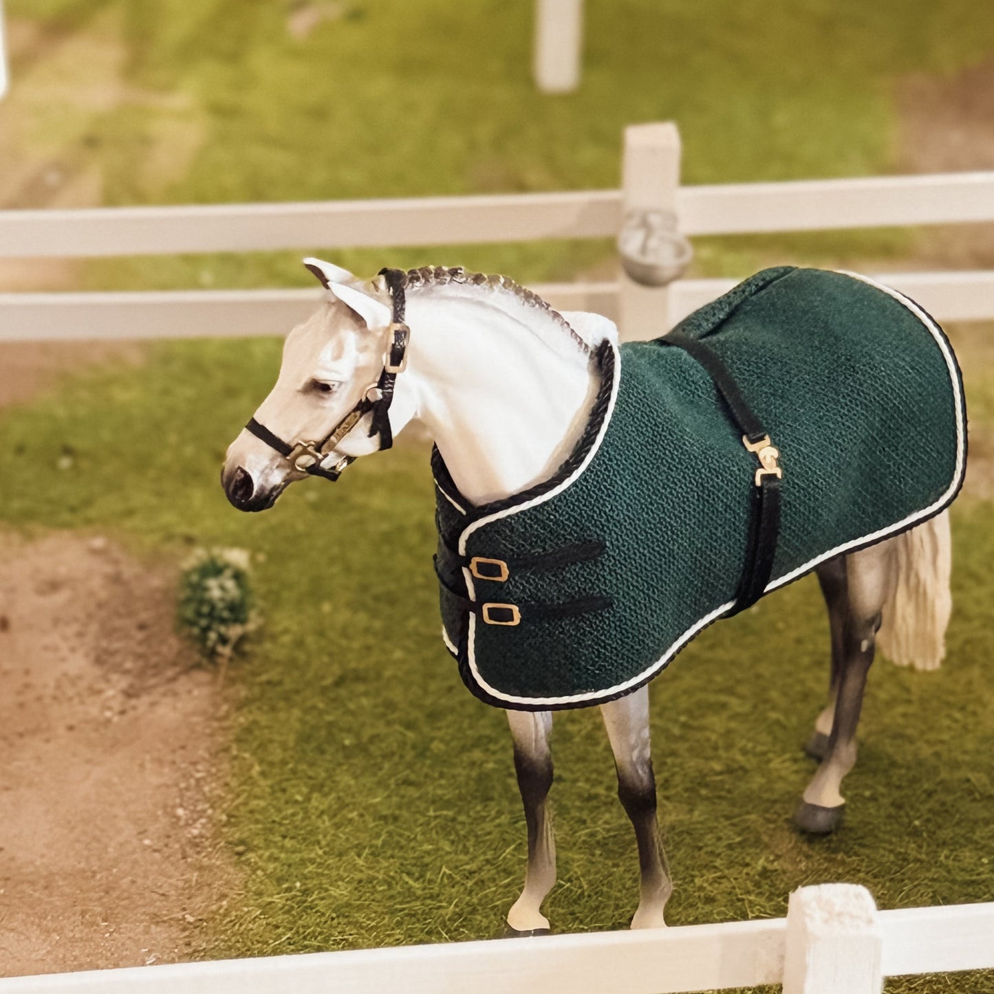 Deluxe Stable blanket tack kit for Schleich