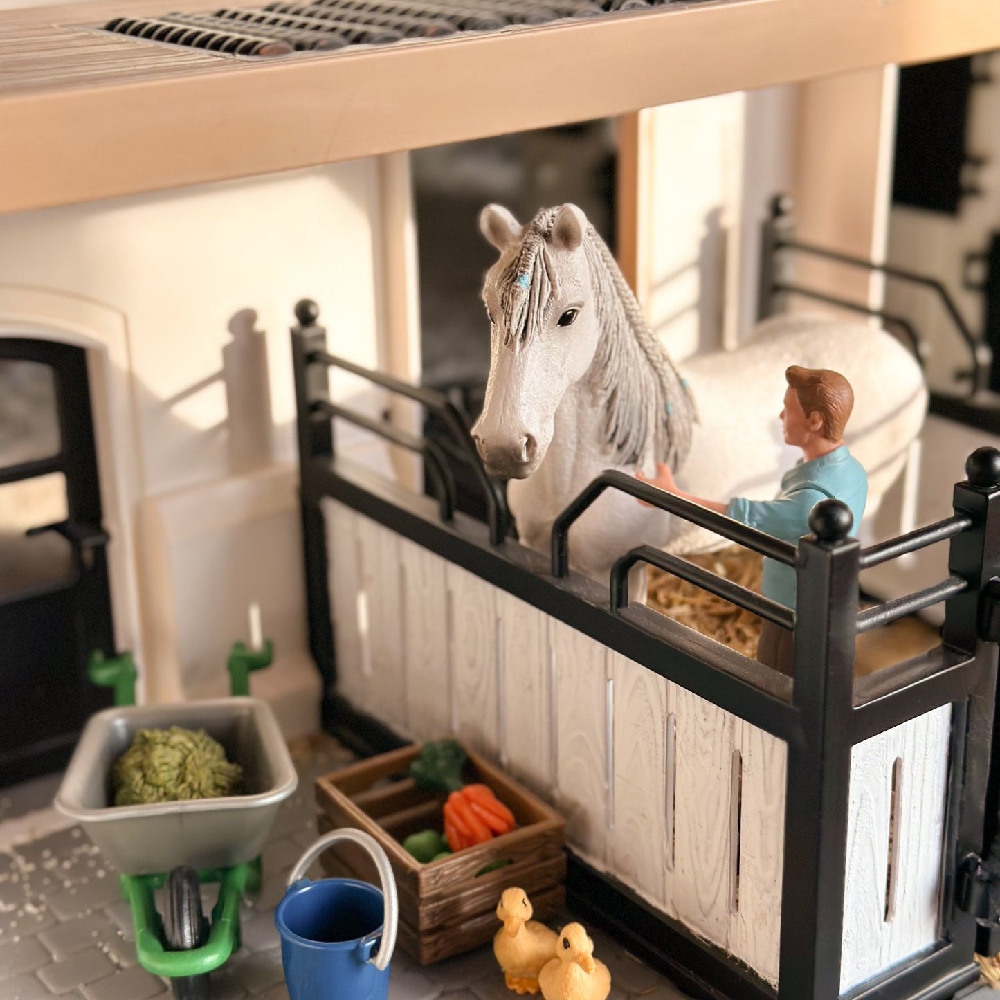 Customized Black and white Barn for Schleich model horses