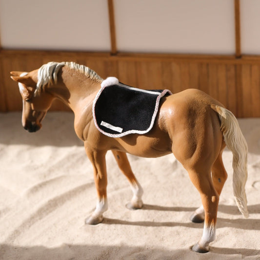 velvet saddle pad for Breyer Classic model horses scale 1:12