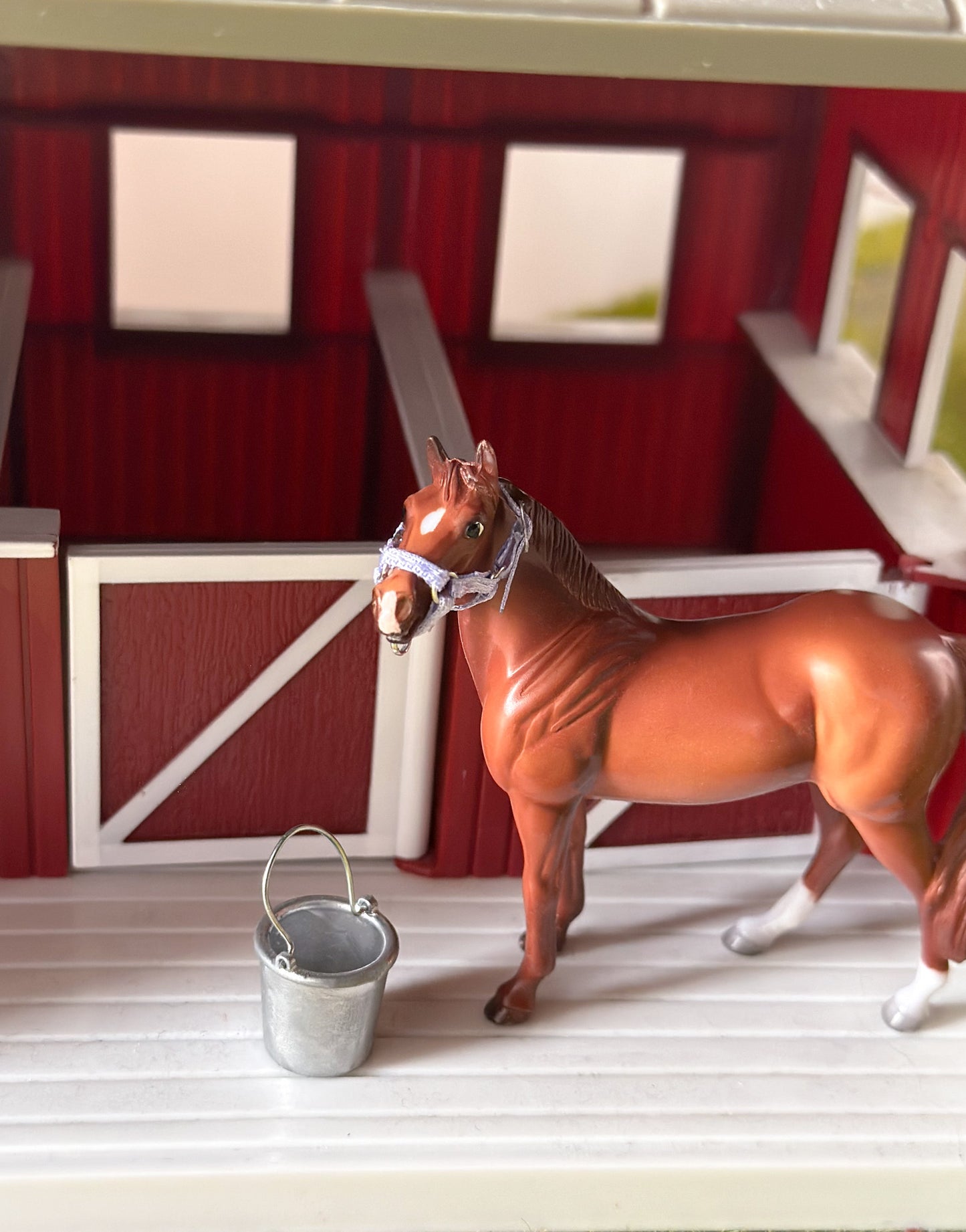 Feed Scoops & Bucket Set for Breyer Stablemates